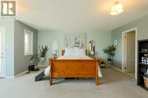 255 Diana Drive Orillia ON L3V 0E2