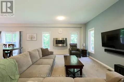 255 Diana Drive Orillia ON L3V 0E2