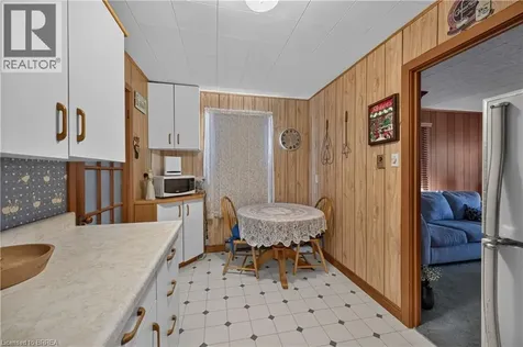 52 Division Street Brantford ON N3S 2P2