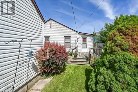 52 Division Street Brantford ON N3S 2P2