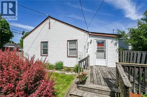 52 Division Street Brantford ON N3S 2P2