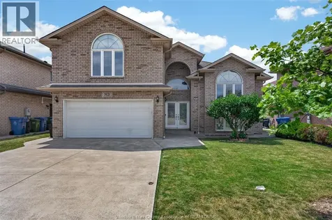 3121 Troup Crescent Windsor ON N8R 0A3