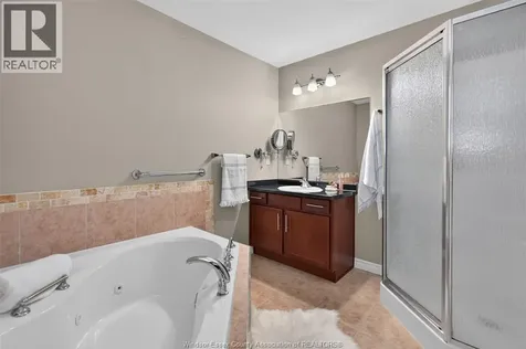 3121 Troup Crescent Windsor ON N8R 0A3