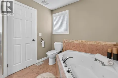 3121 Troup Crescent Windsor ON N8R 0A3
