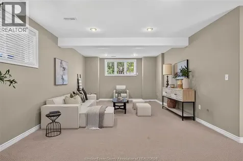 3121 Troup Crescent Windsor ON N8R 0A3