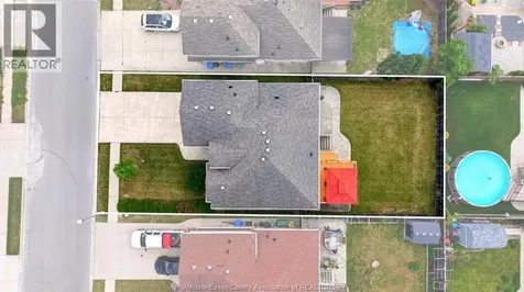 3121 Troup Crescent Windsor ON N8R 0A3