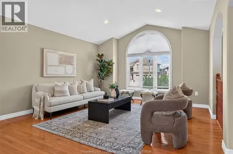 3121 Troup Crescent Windsor ON N8R 0A3