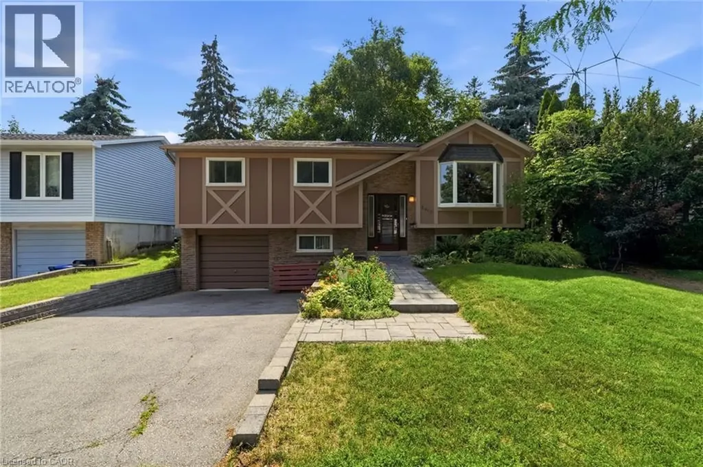 2410 Cavendish Drive Burlington ON L7P 3B9