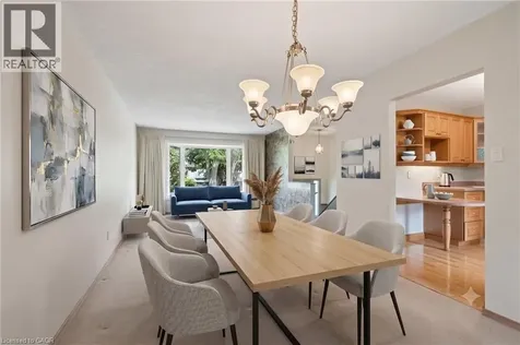 2410 Cavendish Drive Burlington ON L7P 3B9