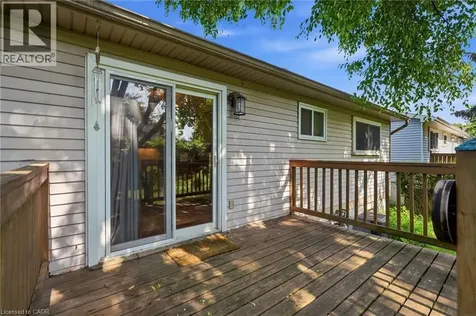 2410 Cavendish Drive Burlington ON L7P 3B9