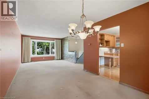 2410 Cavendish Drive Burlington ON L7P 3B9