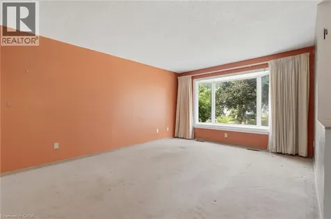 2410 Cavendish Drive Burlington ON L7P 3B9