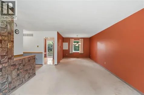 2410 Cavendish Drive Burlington ON L7P 3B9