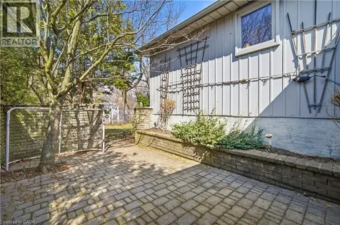 481 Anthony Drive Oakville ON L6J 2K6