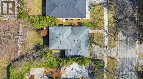 481 Anthony Drive Oakville ON L6J 2K6