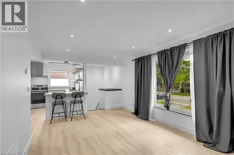 253 Fernwood Crescent Hamilton ON L8T 3L7