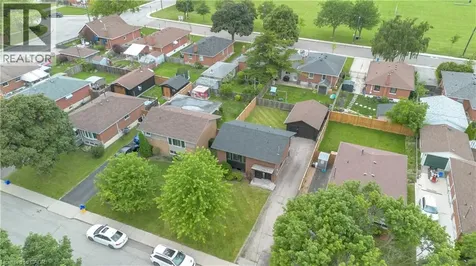 253 Fernwood Crescent Hamilton ON L8T 3L7
