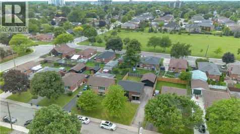 253 Fernwood Crescent Hamilton ON L8T 3L7