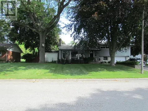 30 Fairfield Crescent Tillsonburg ON N4G 2B4