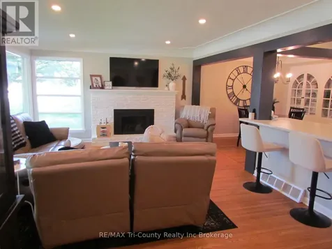 30 Fairfield Crescent Tillsonburg ON N4G 2B4