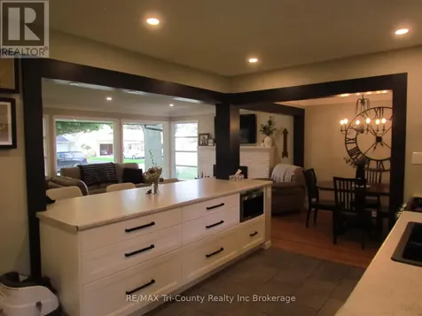 30 Fairfield Crescent Tillsonburg ON N4G 2B4