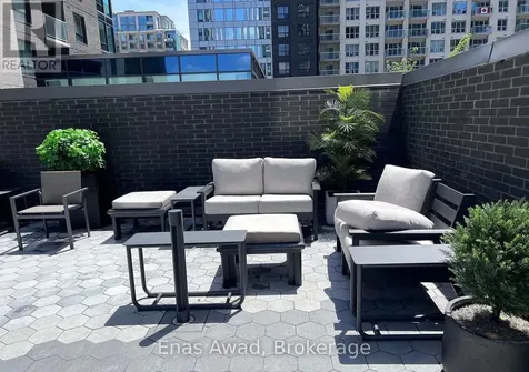 180 George Street Ottawa ON K1N 0G8