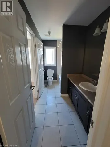 258 Apple Hill Crescent Kitchener ON N2R 0E5