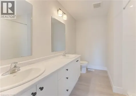 161 Dunnigan Drive Kitchener ON N2B 0B1