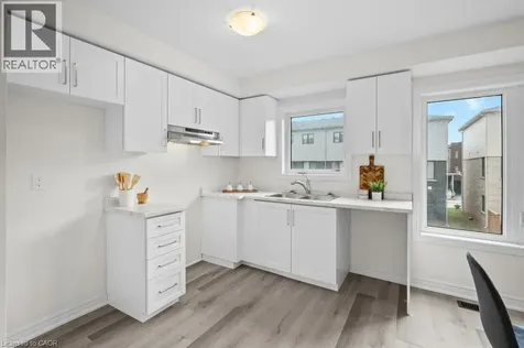 19 Bingham Road Hamilton ON L8H 0B5