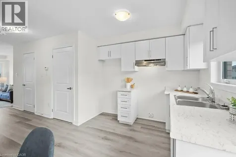 19 Bingham Road Hamilton ON L8H 0B5