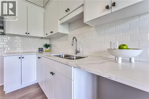 167 Dunnigan Drive Kitchener ON N2B 0B1