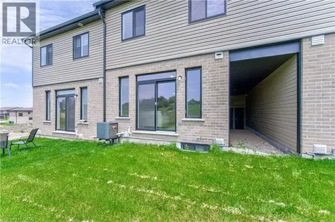 167 Dunnigan Drive Kitchener ON N2B 0B1