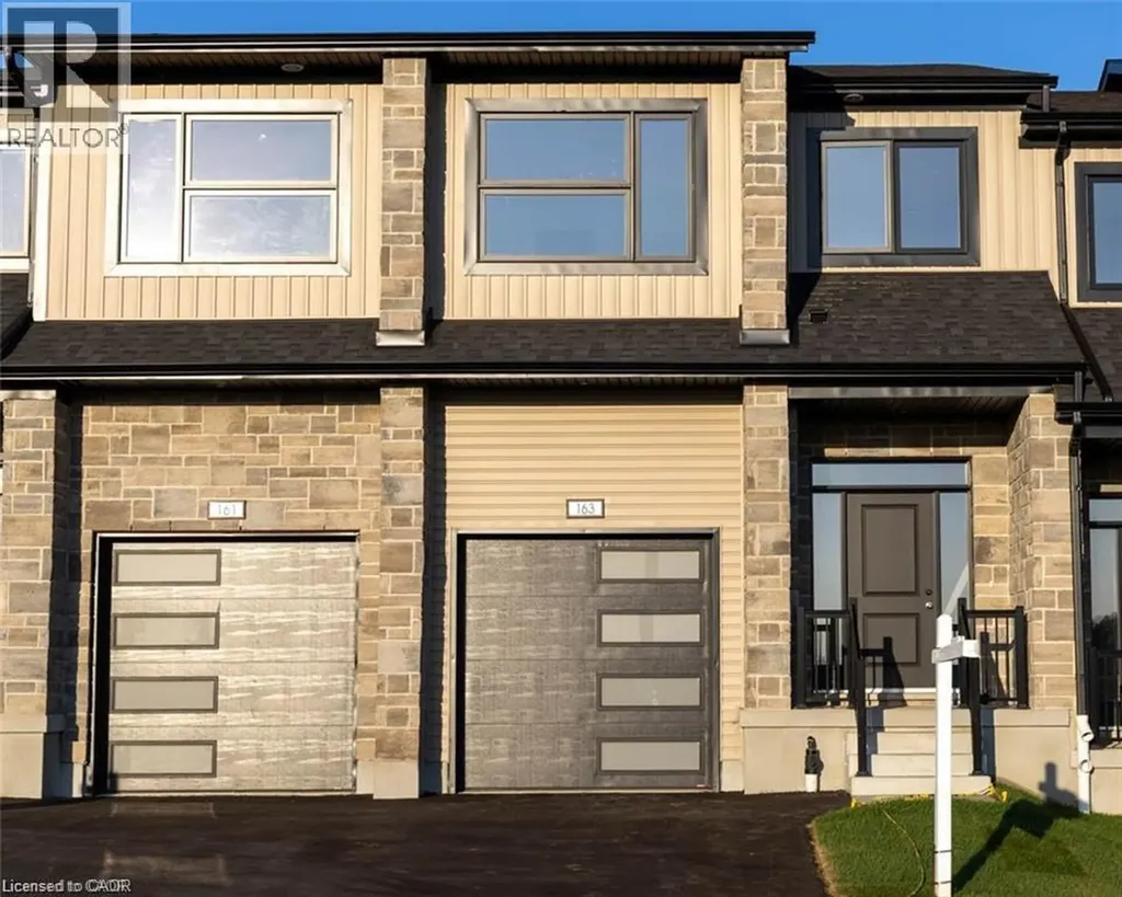 163 Dunnigan Drive Kitchener ON N2B 0B1