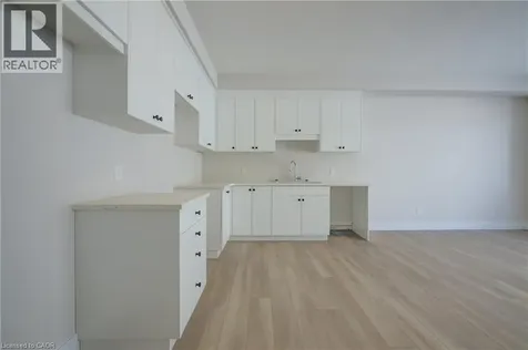 163 Dunnigan Drive Kitchener ON N2B 0B1