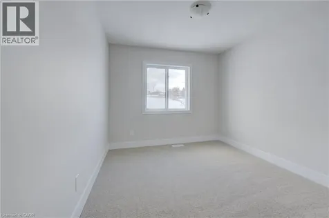 163 Dunnigan Drive Kitchener ON N2B 0B1