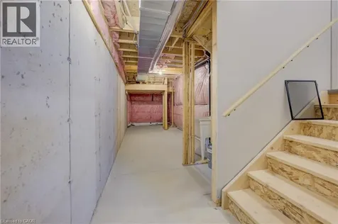 163 Dunnigan Drive Kitchener ON N2B 0B1