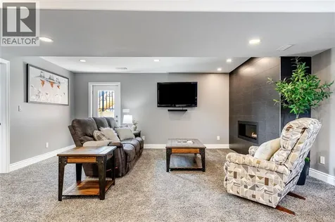 64 Valencia Drive Chatham ON N7L 0G3