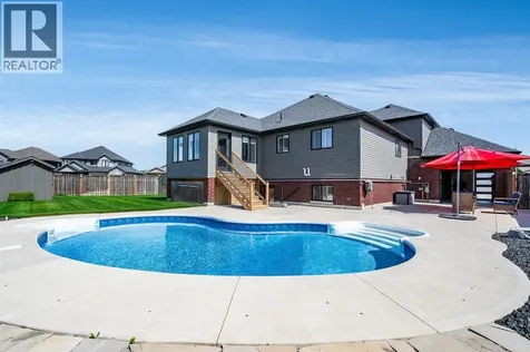 64 Valencia Drive Chatham ON N7L 0G3
