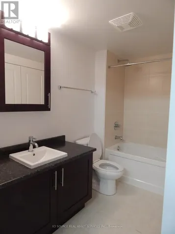 242 Rideau Street Ottawa ON K1N 0B7