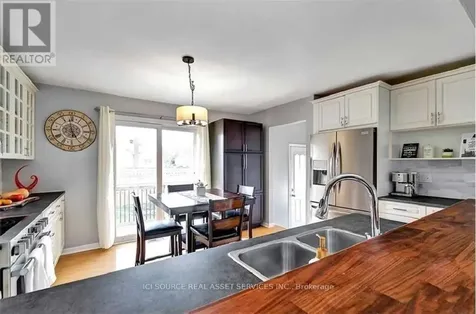29 Uxbridge Crescent Ottawa ON K2L 1P6