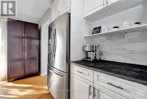 29 Uxbridge Crescent Ottawa ON K2L 1P6
