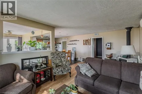 325 Blue Water Parkway Selkirk ON N0A 1P0