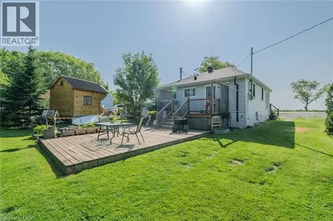 325 Blue Water Parkway Selkirk ON N0A 1P0