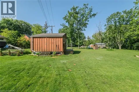325 Blue Water Parkway Selkirk ON N0A 1P0