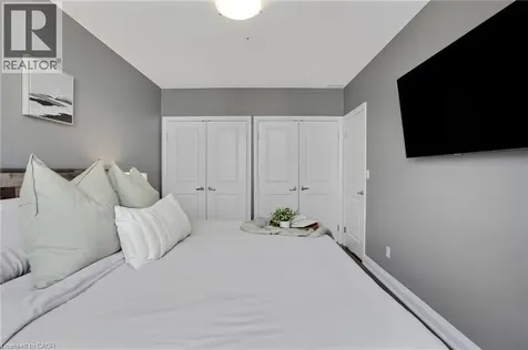 165 Duke Street East Kitchener ON N2H 6T8