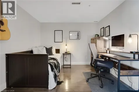 165 Duke Street East Kitchener ON N2H 6T8