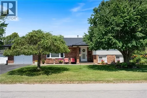 25 Lakeview Avenue Port Dover ON N0A 1N8