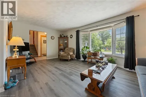 25 Lakeview Avenue Port Dover ON N0A 1N8