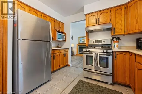 25 Lakeview Avenue Port Dover ON N0A 1N8