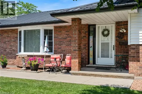 25 Lakeview Avenue Port Dover ON N0A 1N8